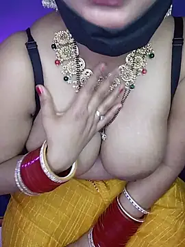Long_hair_queen webcam