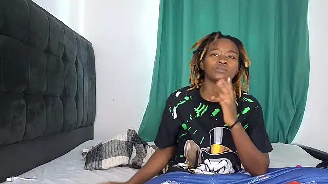 Dream_Girlz webcam