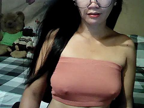 Mia_Rein webcam