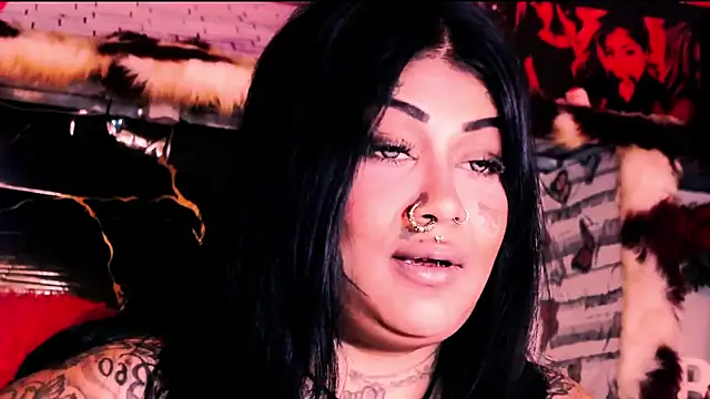 indian_dreamgirl webcam