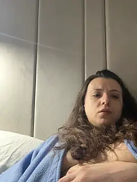 bunnythetailor webcam