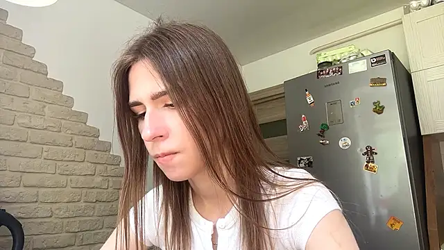 ZaraGuyette webcam