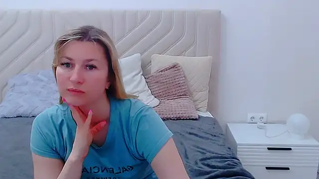 Incredible_Ariela webcam