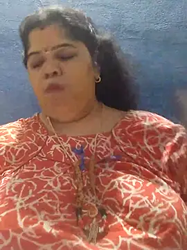 tamilthanushri webcam