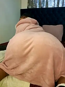 BootyCallEver webcam