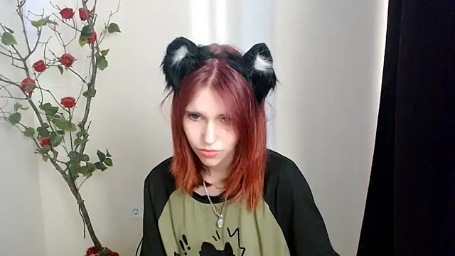 GuessMe___ webcam