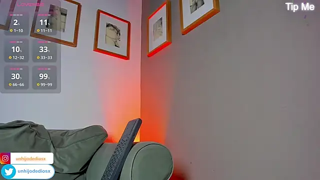 Ackerman_Eren_ webcam
