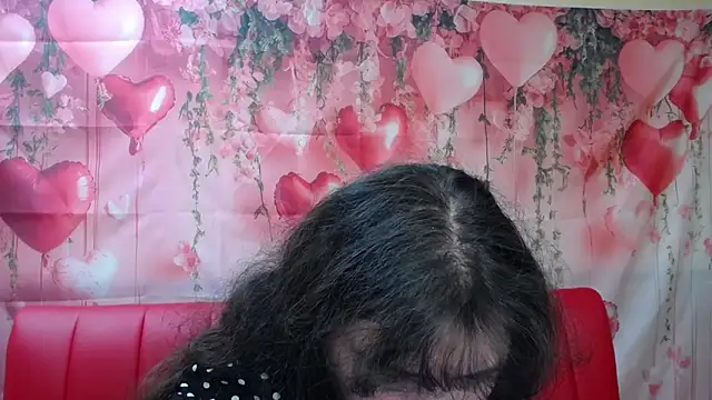 NeonilaLisova webcam