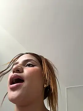 ViankaRose webcam