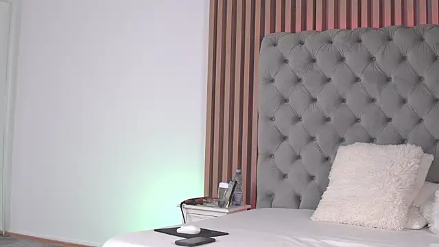 TiffanyMaze webcam