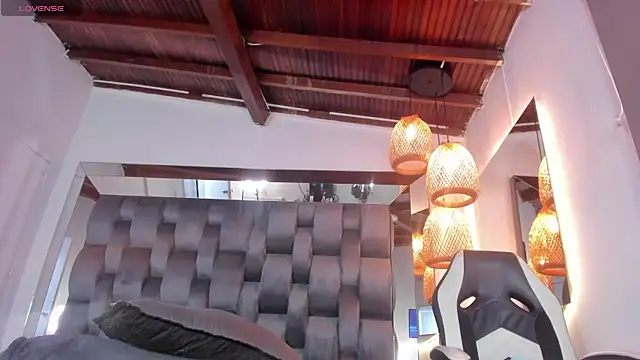 pamela-wells webcam