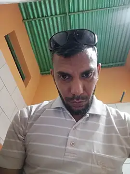 UnreadyChutzpa webcam