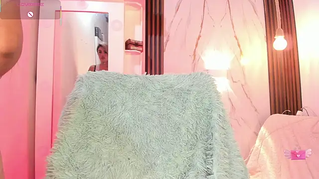 Agatha210 webcam