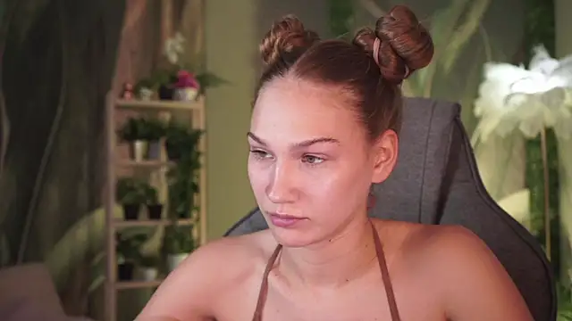 Sweet_Emilya webcam