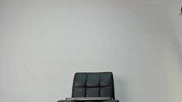 jaddyy__ - Jaddyy__'s free webcam - UK Sex Cams