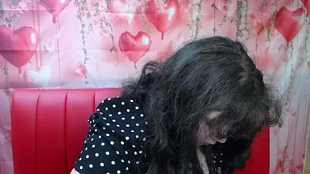 NeonilaLisova webcam