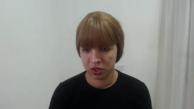 estefania224 webcam