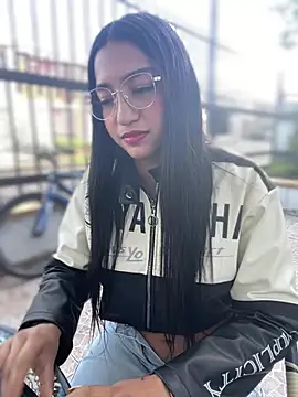 Daniela_Pink webcam