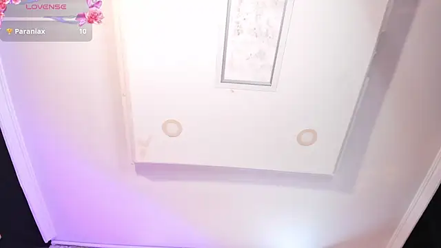 Charlote_Harper webcam