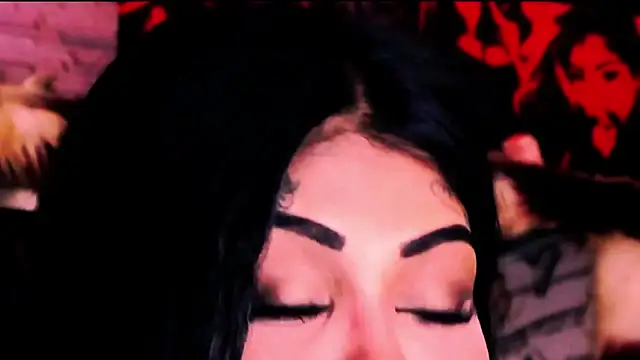 indian_dreamgirl webcam