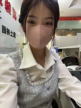 gougou13 webcam