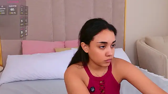 Luna_Cortier webcam