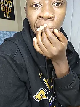 SquirtQueen16 webcam