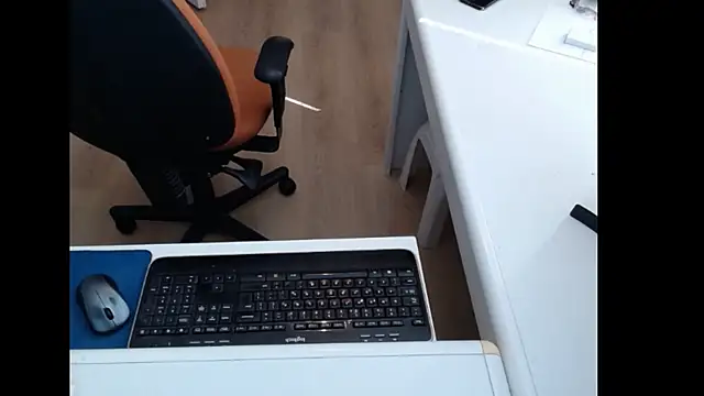 dutchpornking live sex cam