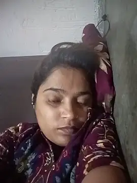 Trisha_71 webcam