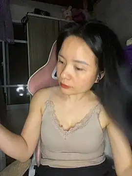 Ivy_Trix2 webcam