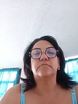 saraladys webcam