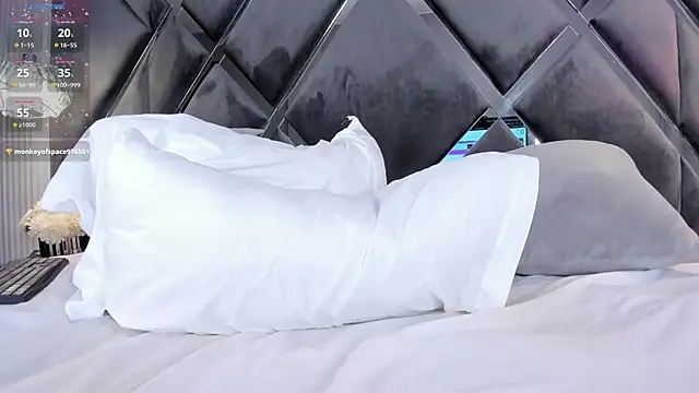 myax_evans webcam