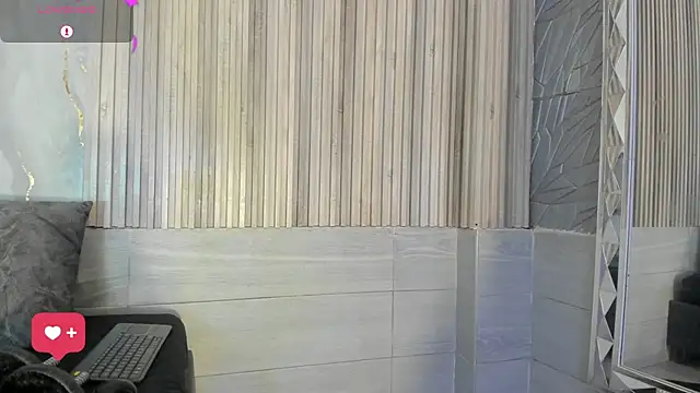 BriannaChelsea webcam