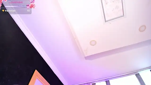 Charlote_Harper webcam