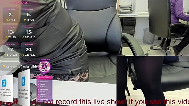 squirt_milf_viktoria live sex cam