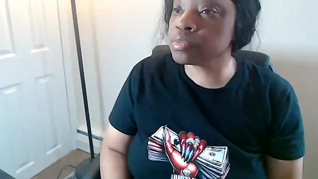 Sexymona1218 webcam