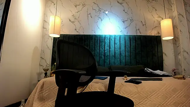 Darius_Wolfe webcam