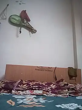 Trisha_71 webcam