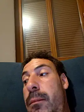 Chiennemale68@xh webcam
