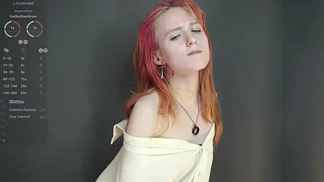 TeenaYerke webcam