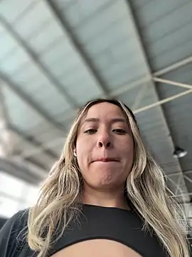 Nicky_sexfire webcam