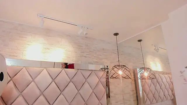 grace_daviss webcam