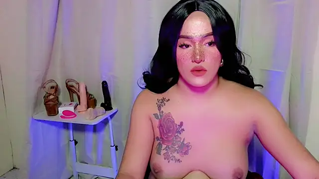 ChloeAsian webcam