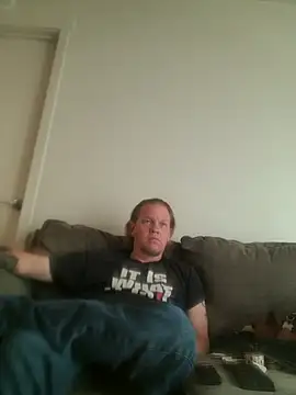 yourMasterisBored webcam