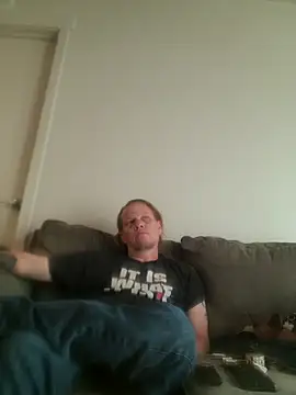 yourMasterisBored webcam