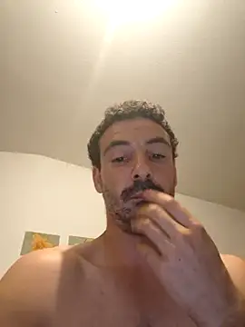 Chiennemale68@xh webcam