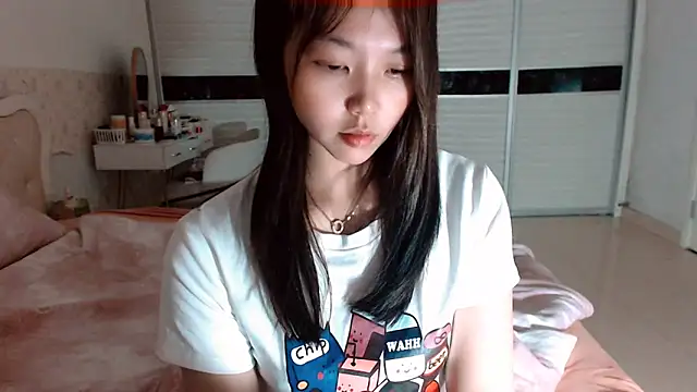 Miu1_girl webcam