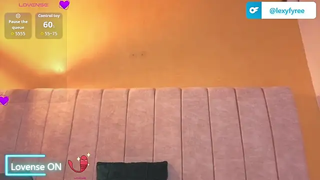 lexyfyre webcam