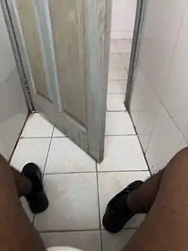 Black-mamba-madingo webcam