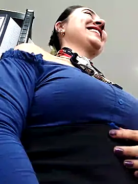 _Sarah-Office1 webcam